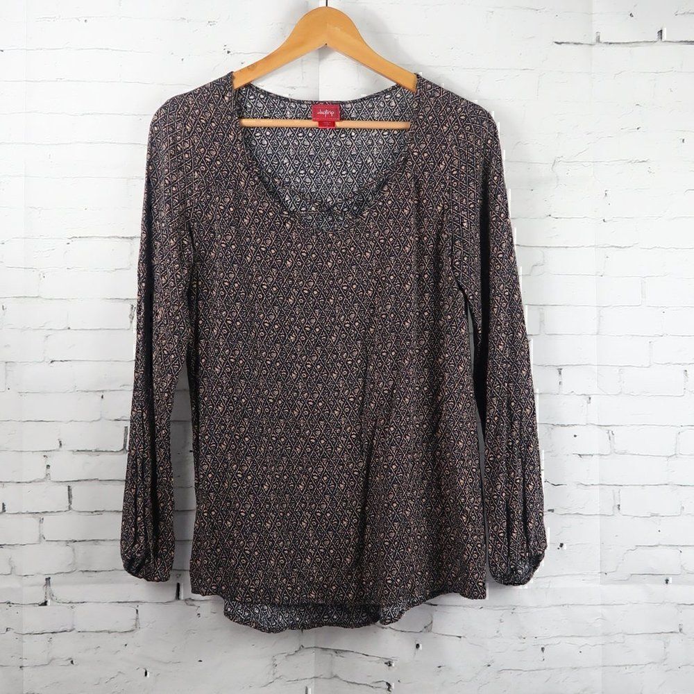 DAYTRIP BLACK DIAMOND DESIGN LONG SLEEVE V NECK BLOUSE SIZE SMALL